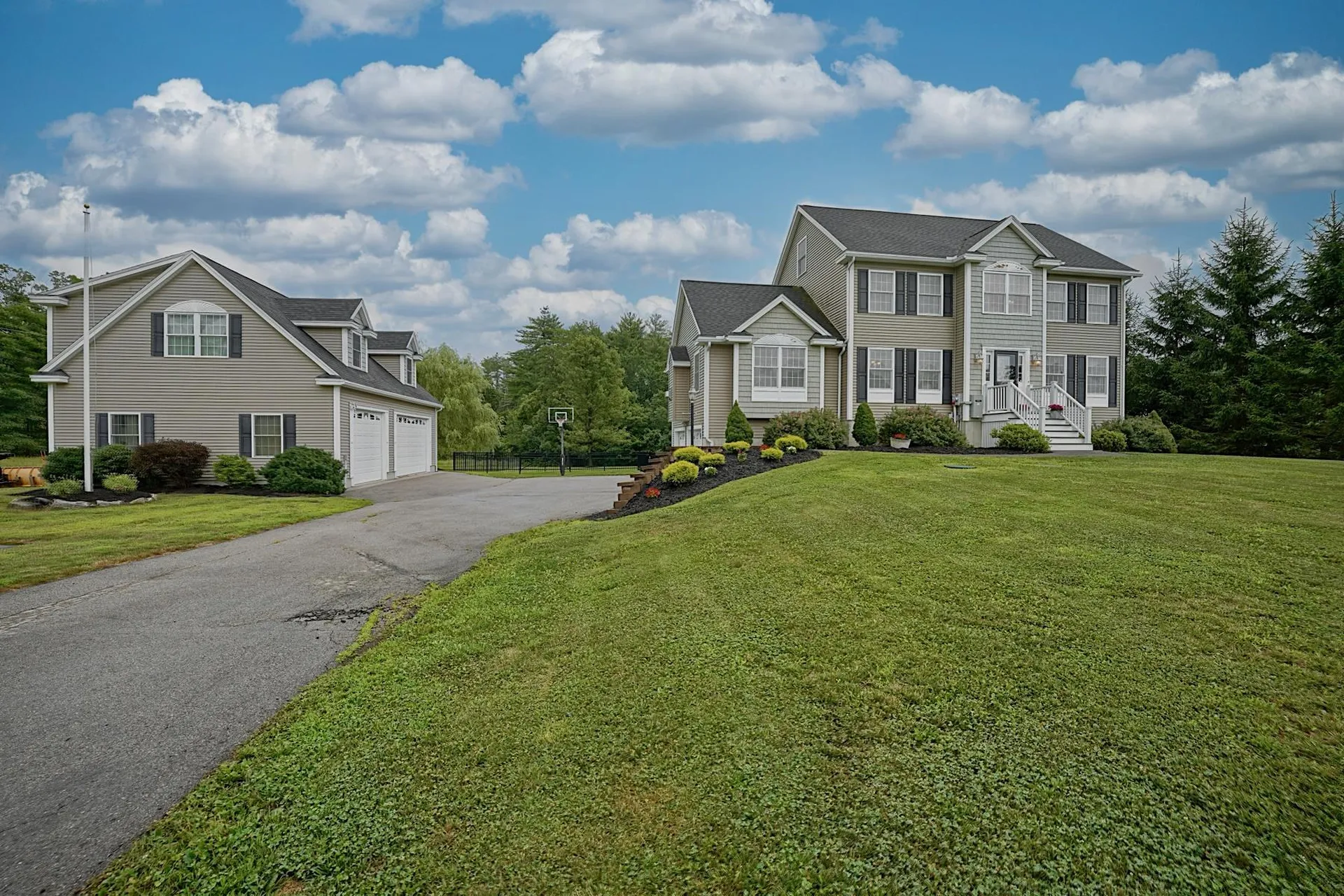 21 Falcon Lane Dover NH 03820