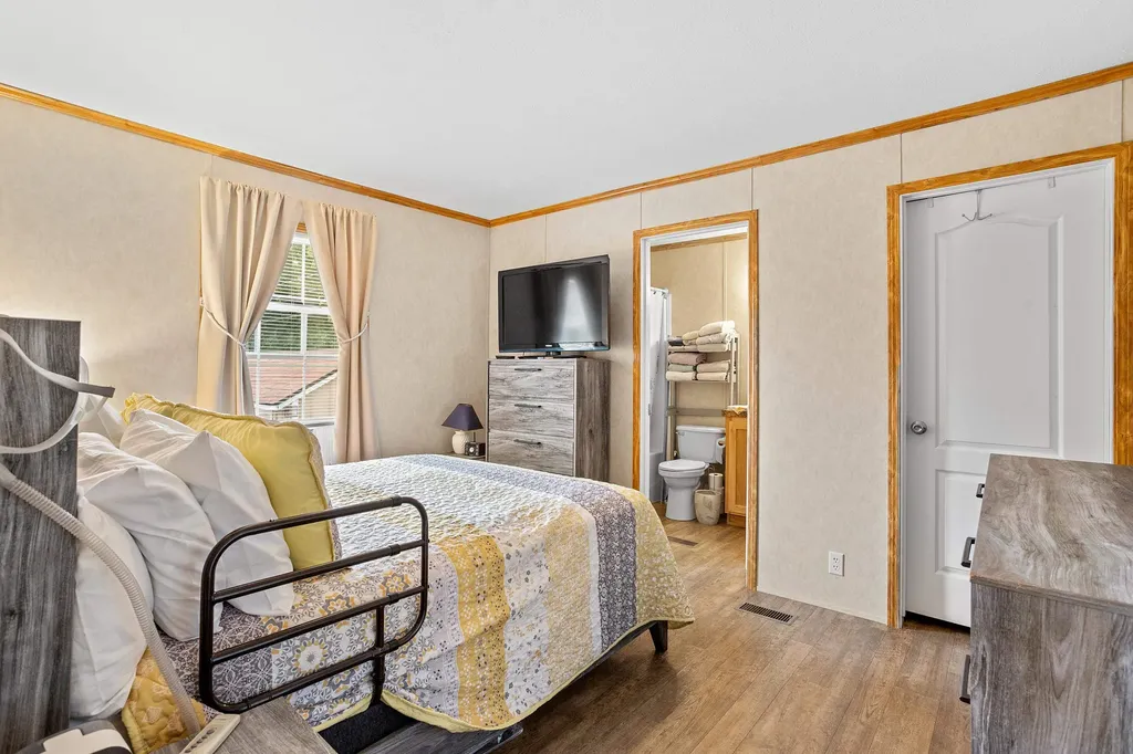 43 Hazel Drive Concord NH 03301