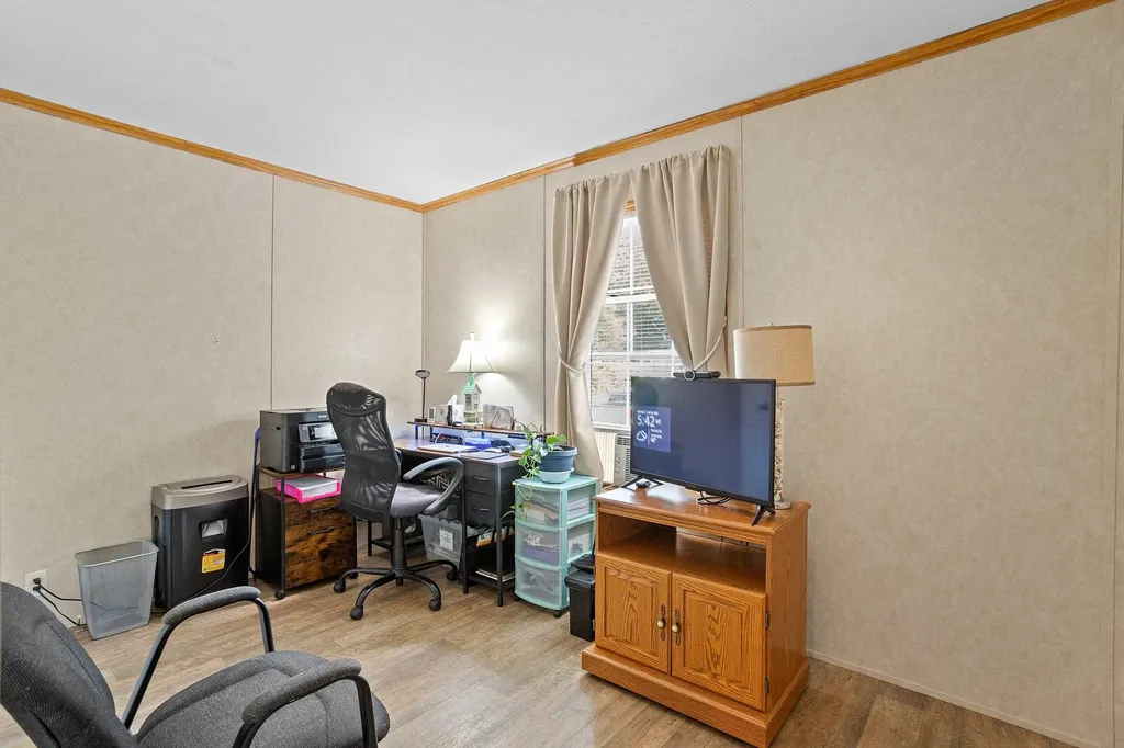 43 Hazel Drive Concord NH 03301