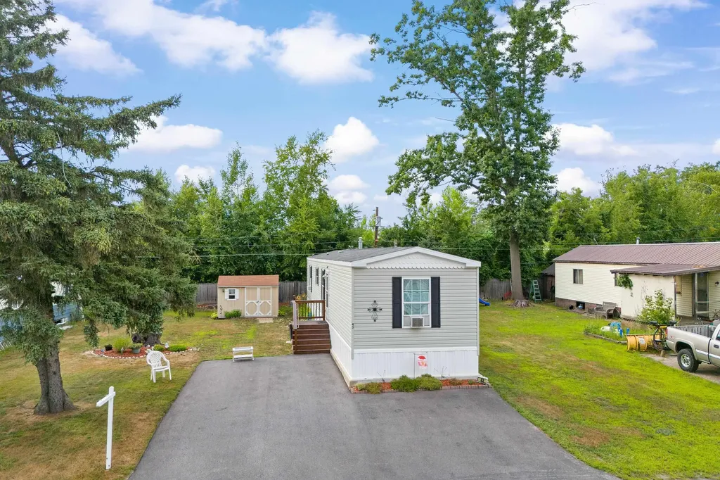 43 Hazel Drive Concord NH 03301