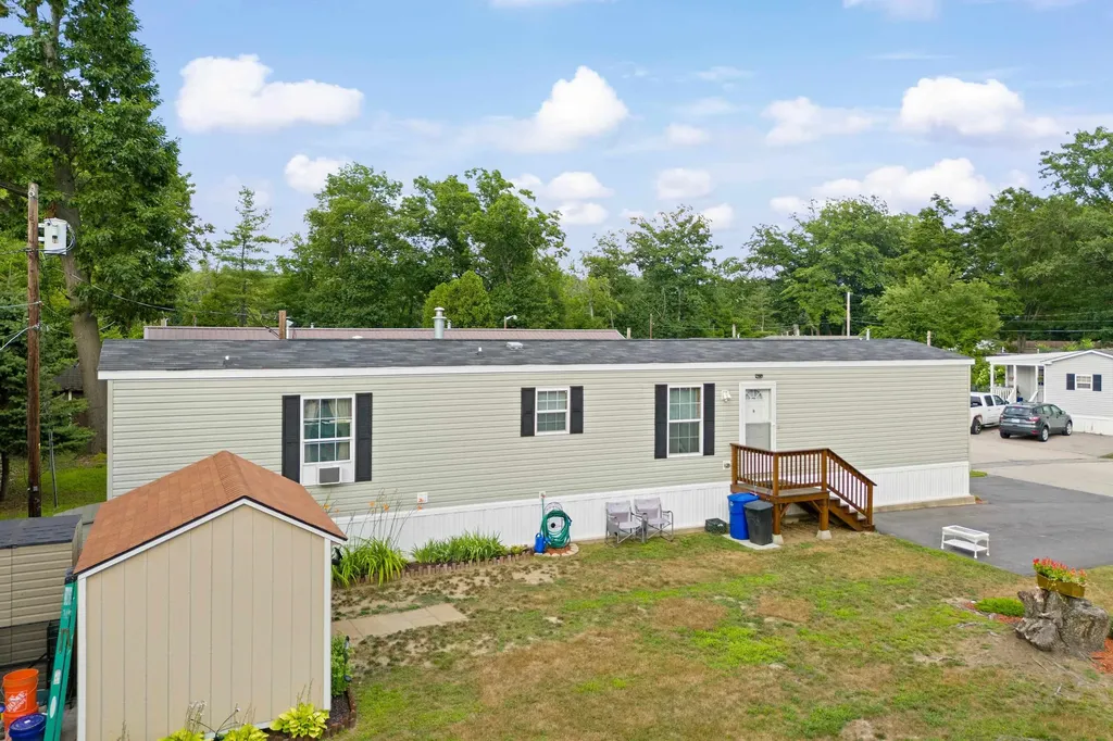 43 Hazel Drive Concord NH 03301