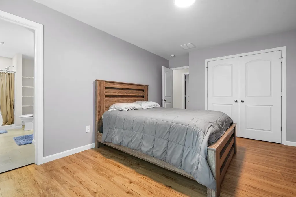 52 Ingalls Street Nashua NH 03060