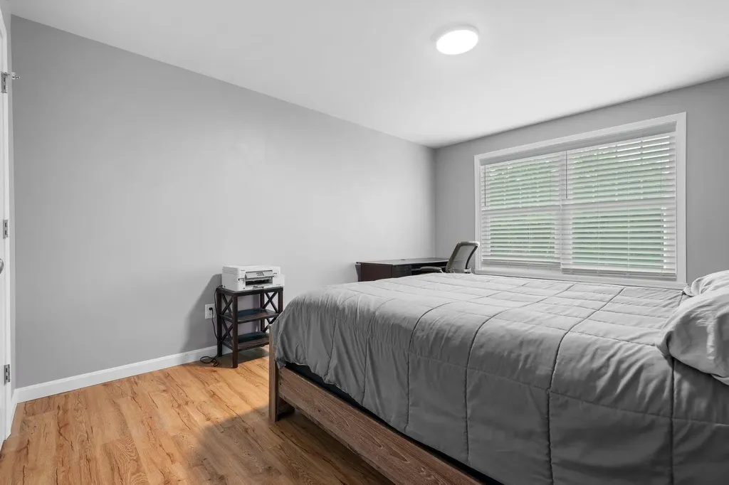 52 Ingalls Street Nashua NH 03060