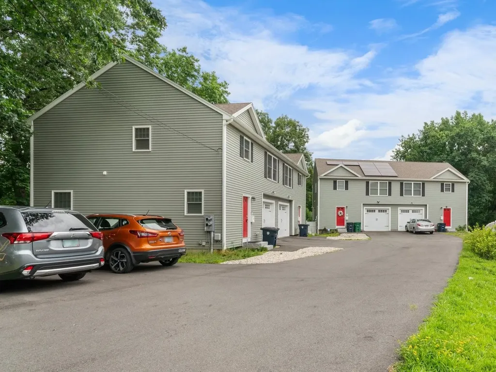 52 Ingalls Street Nashua NH 03060