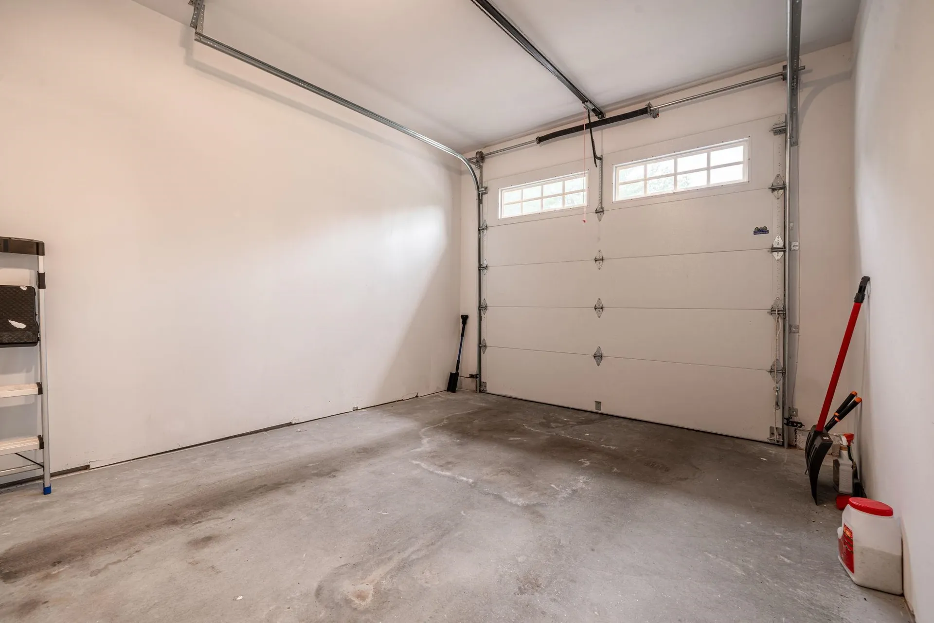 52 Ingalls Street Nashua NH 03060