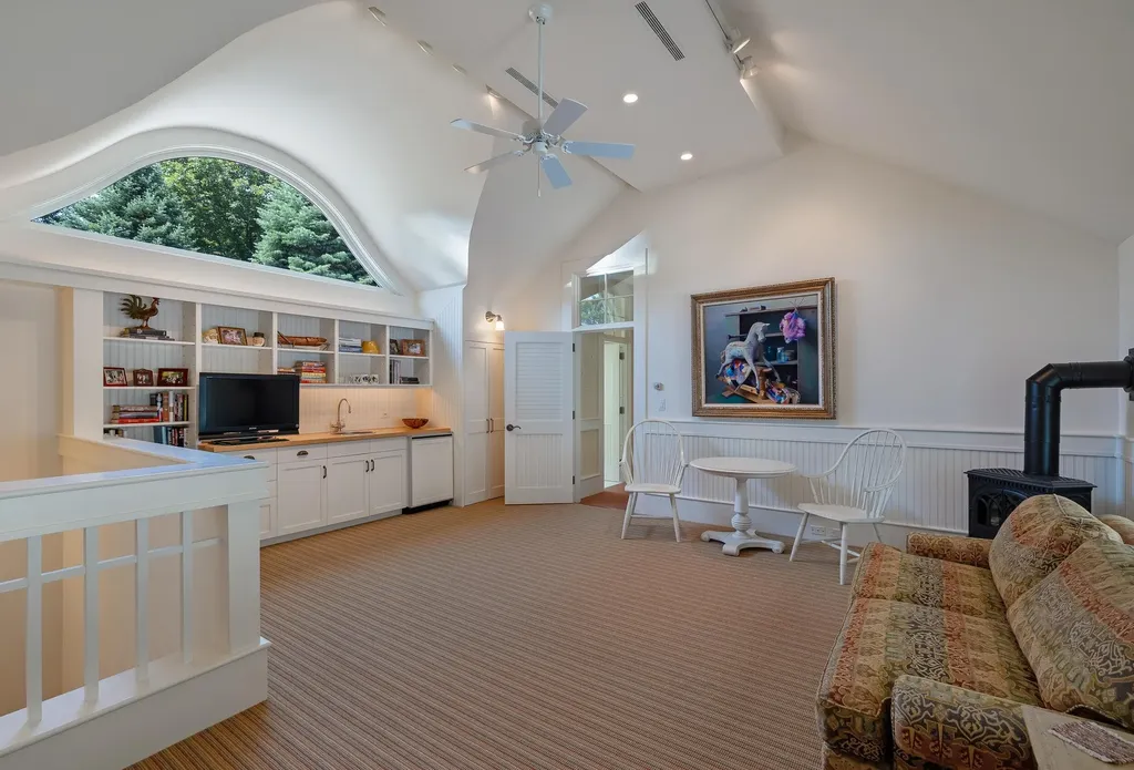 4064 Harbor Road Shelburne VT 05482