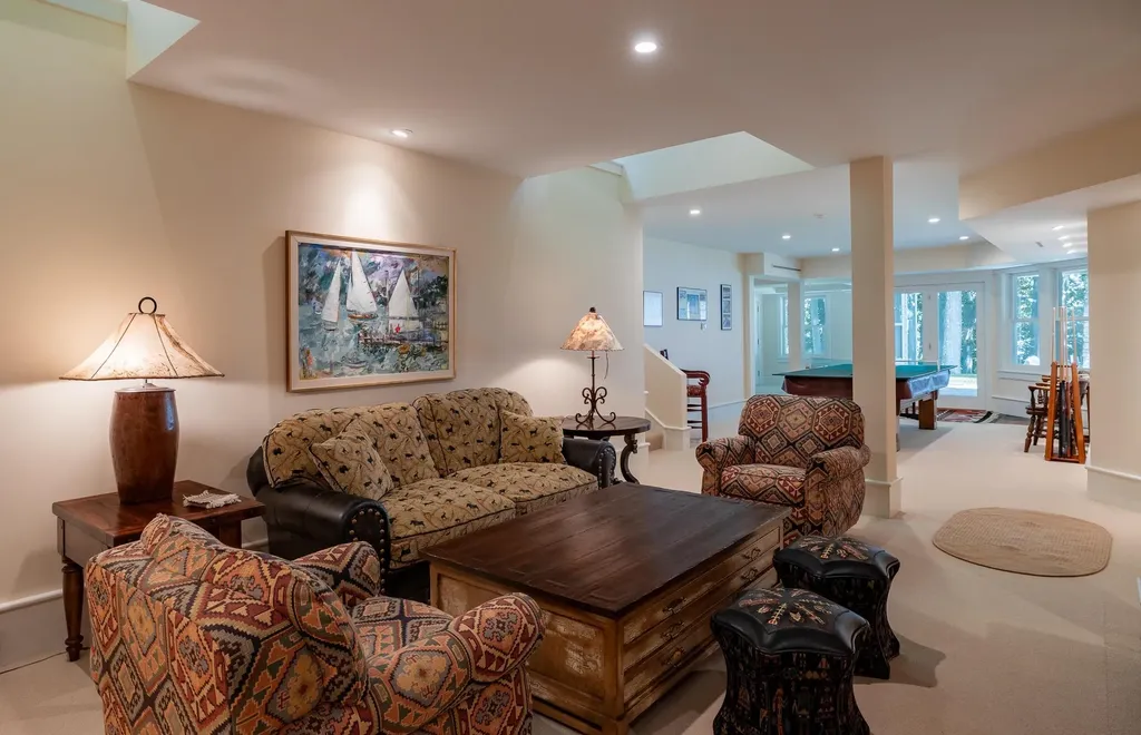 4064 Harbor Road Shelburne VT 05482