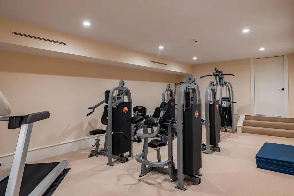 4064 Harbor Road Shelburne VT 05482