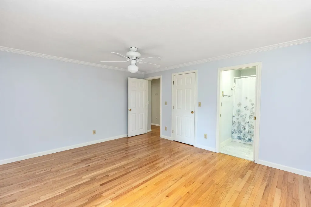 43 Castle Drive Hooksett NH 03106