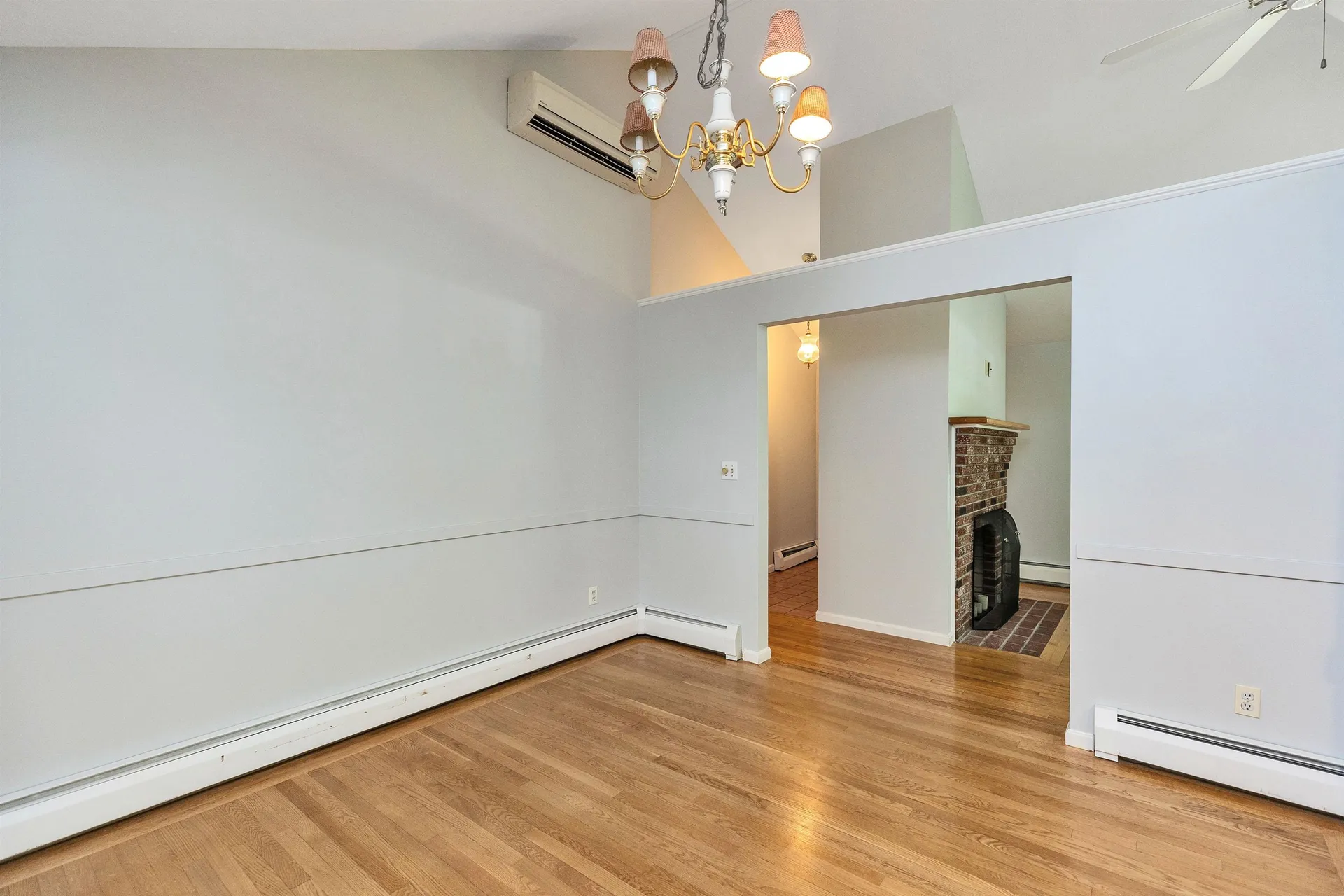 43 Castle Drive Hooksett NH 03106