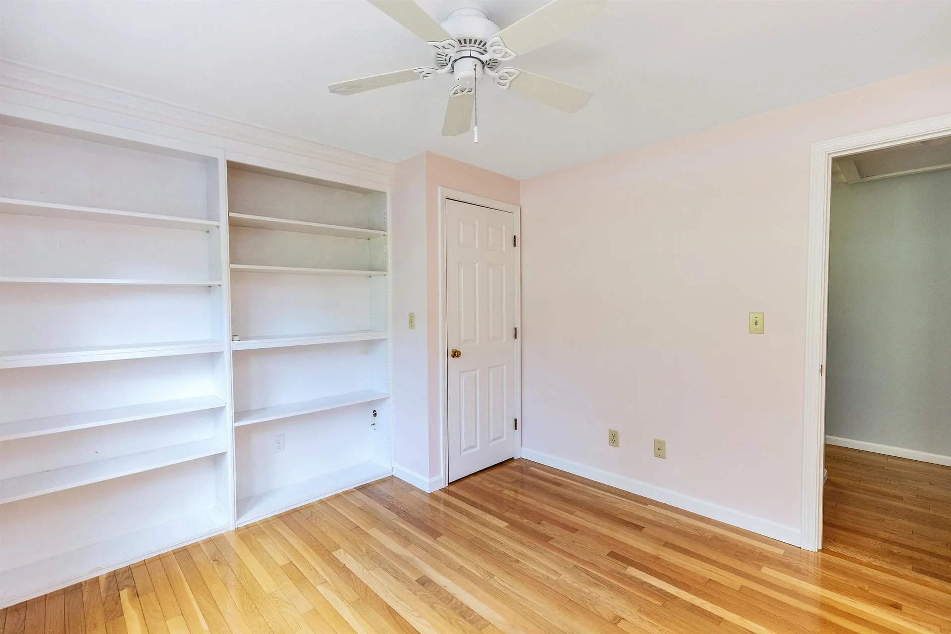 43 Castle Drive Hooksett NH 03106