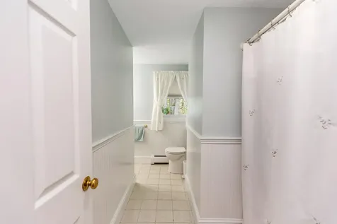 43 Castle Drive Hooksett NH 03106