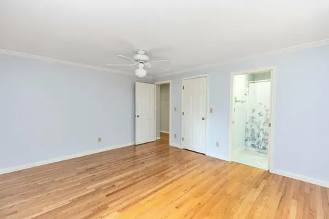 43 Castle Drive Hooksett NH 03106