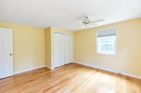 43 Castle Drive Hooksett NH 03106