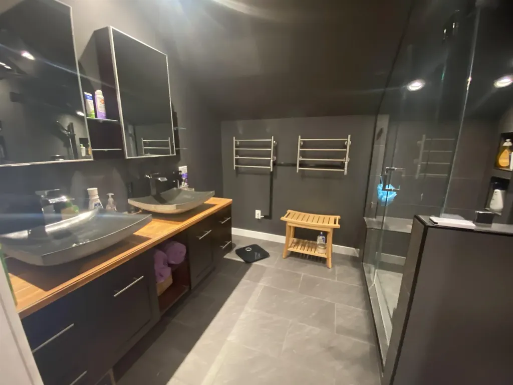 417 Spruce Haven Road Waterbury VT 05677