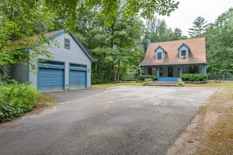 1856 Hooksett Road Hooksett NH 03106