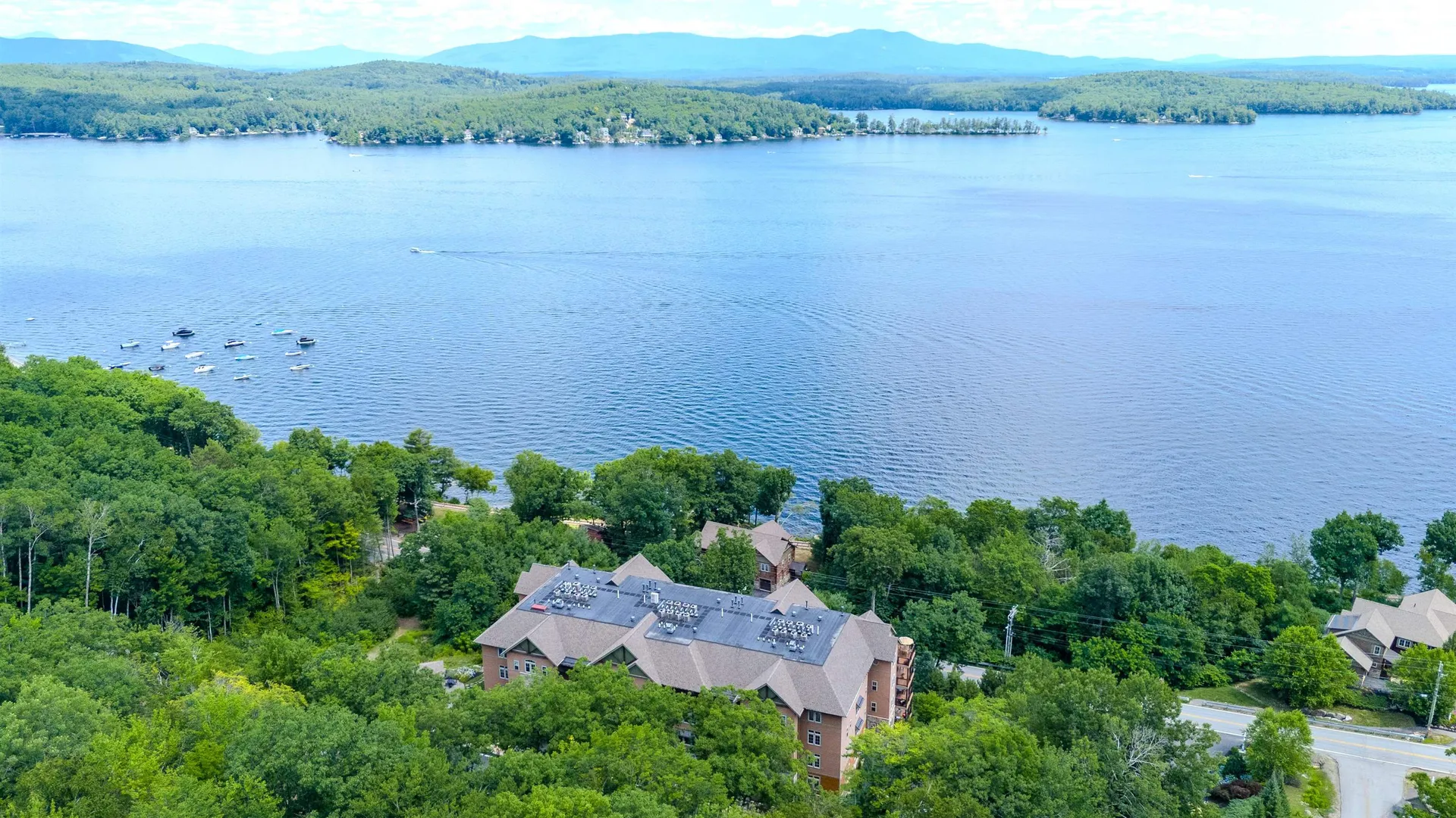 616 Scenic Road Laconia NH 03246
