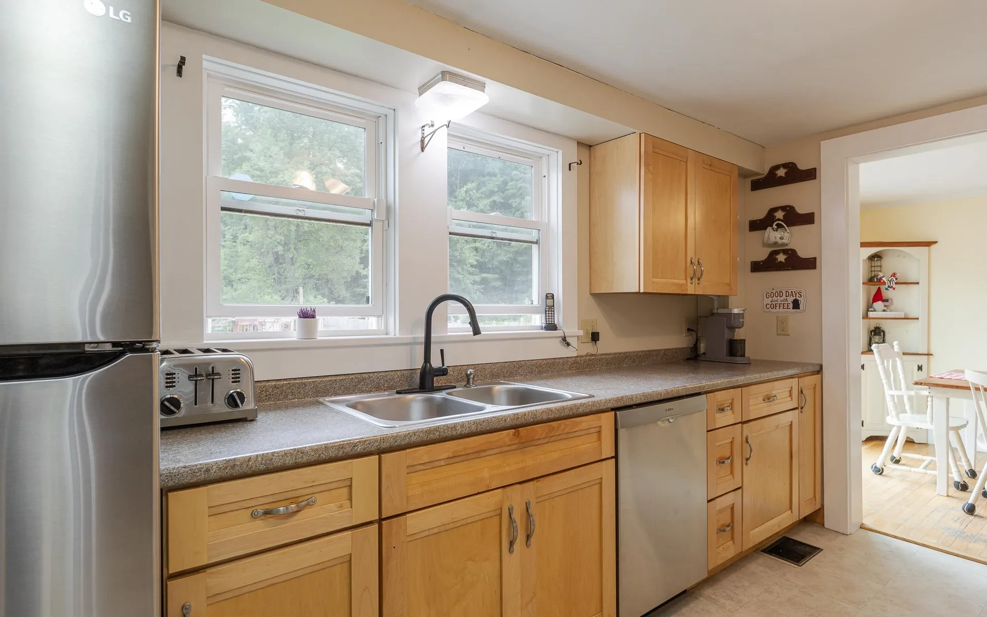 10 Prentiss Lane Walpole NH 03608