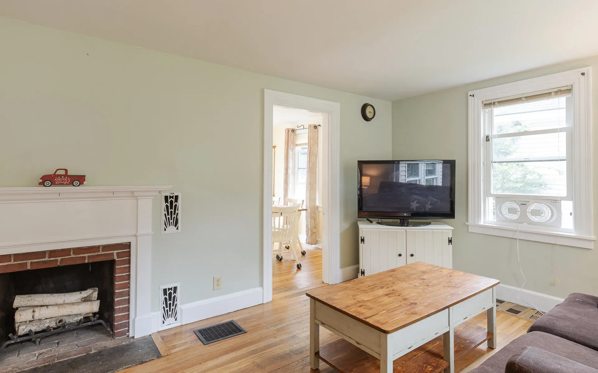 10 Prentiss Lane Walpole NH 03608