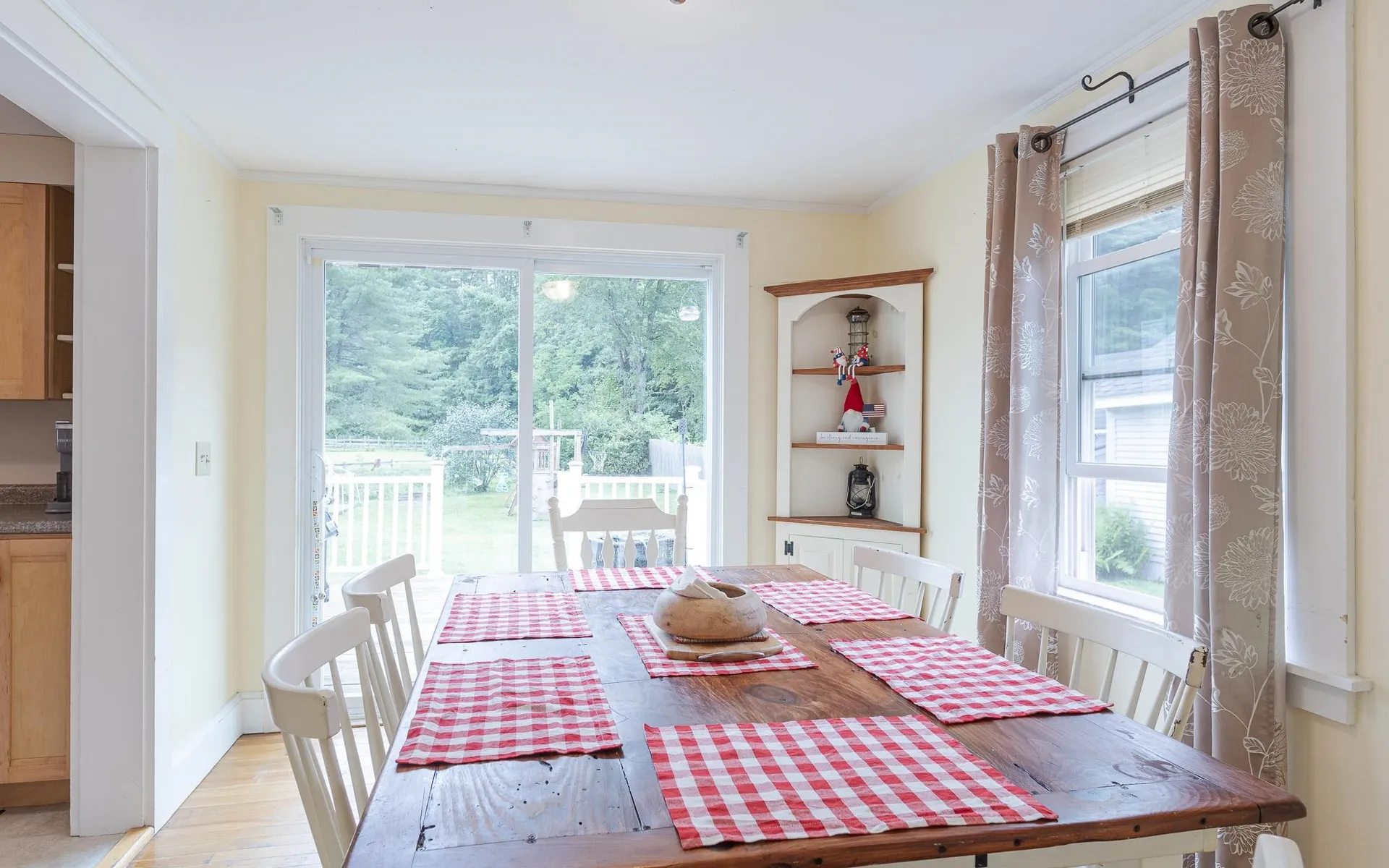 10 Prentiss Lane Walpole NH 03608
