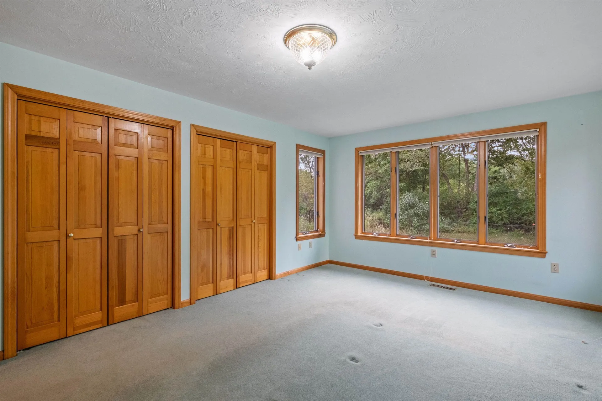 69 Bog Road Goffstown NH 03045