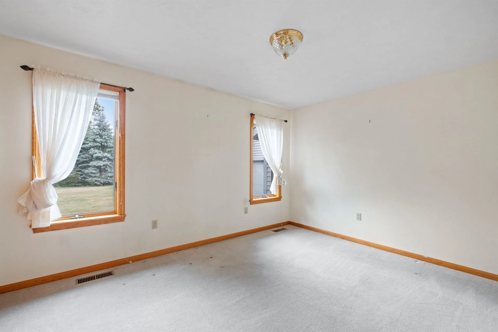 69 Bog Road Goffstown NH 03045