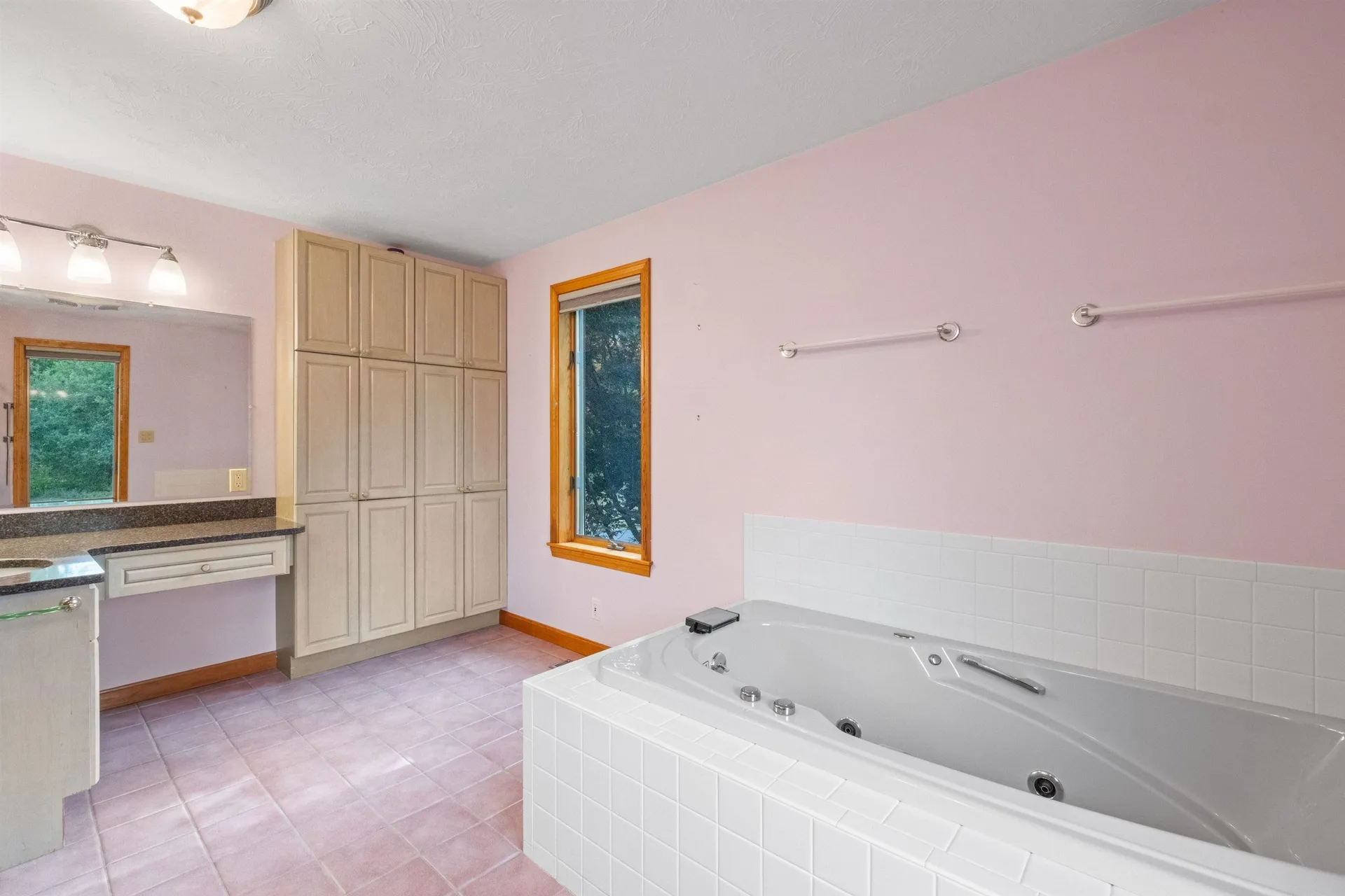 69 Bog Road Goffstown NH 03045