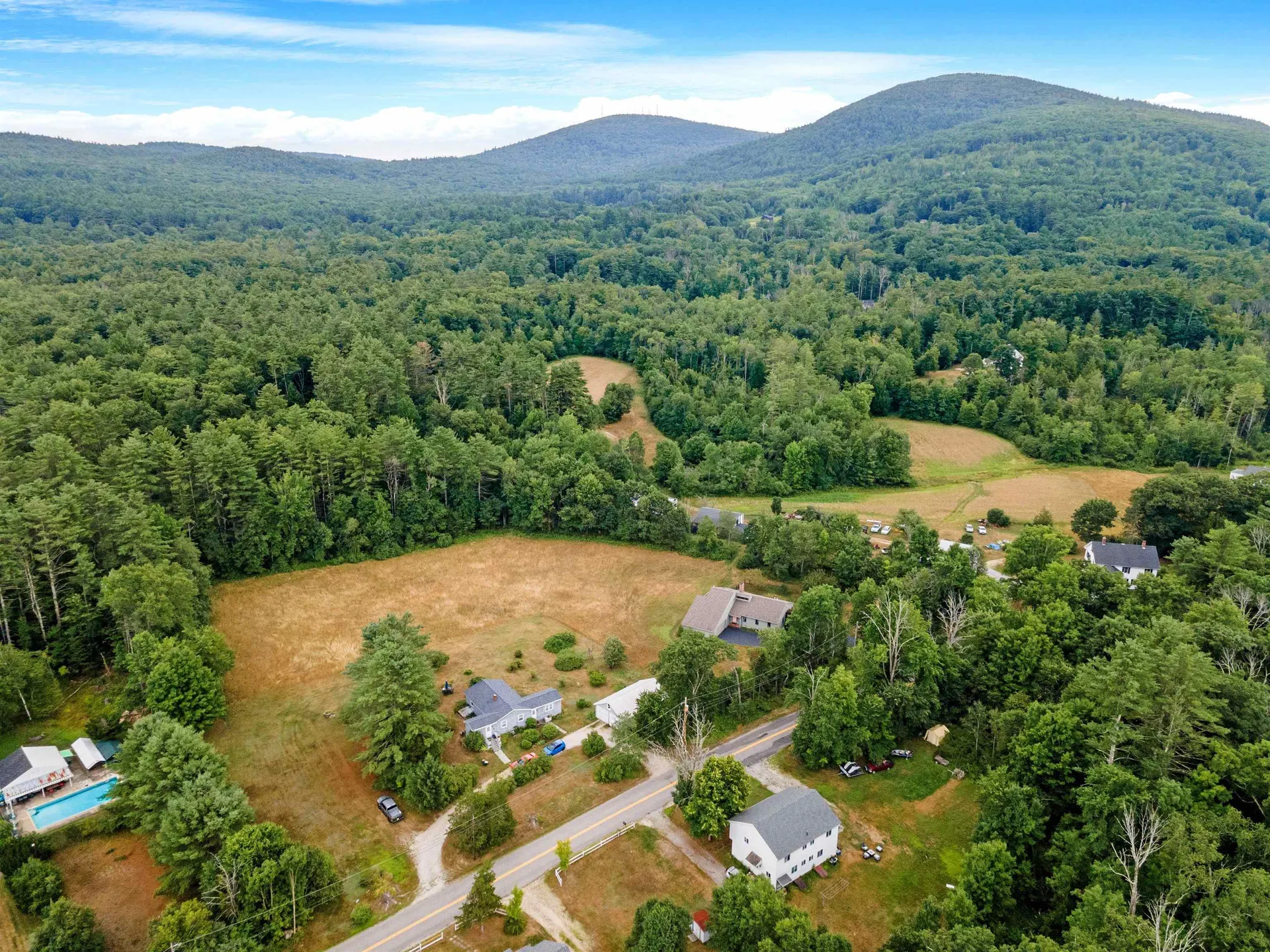 69 Bog Road Goffstown NH 03045