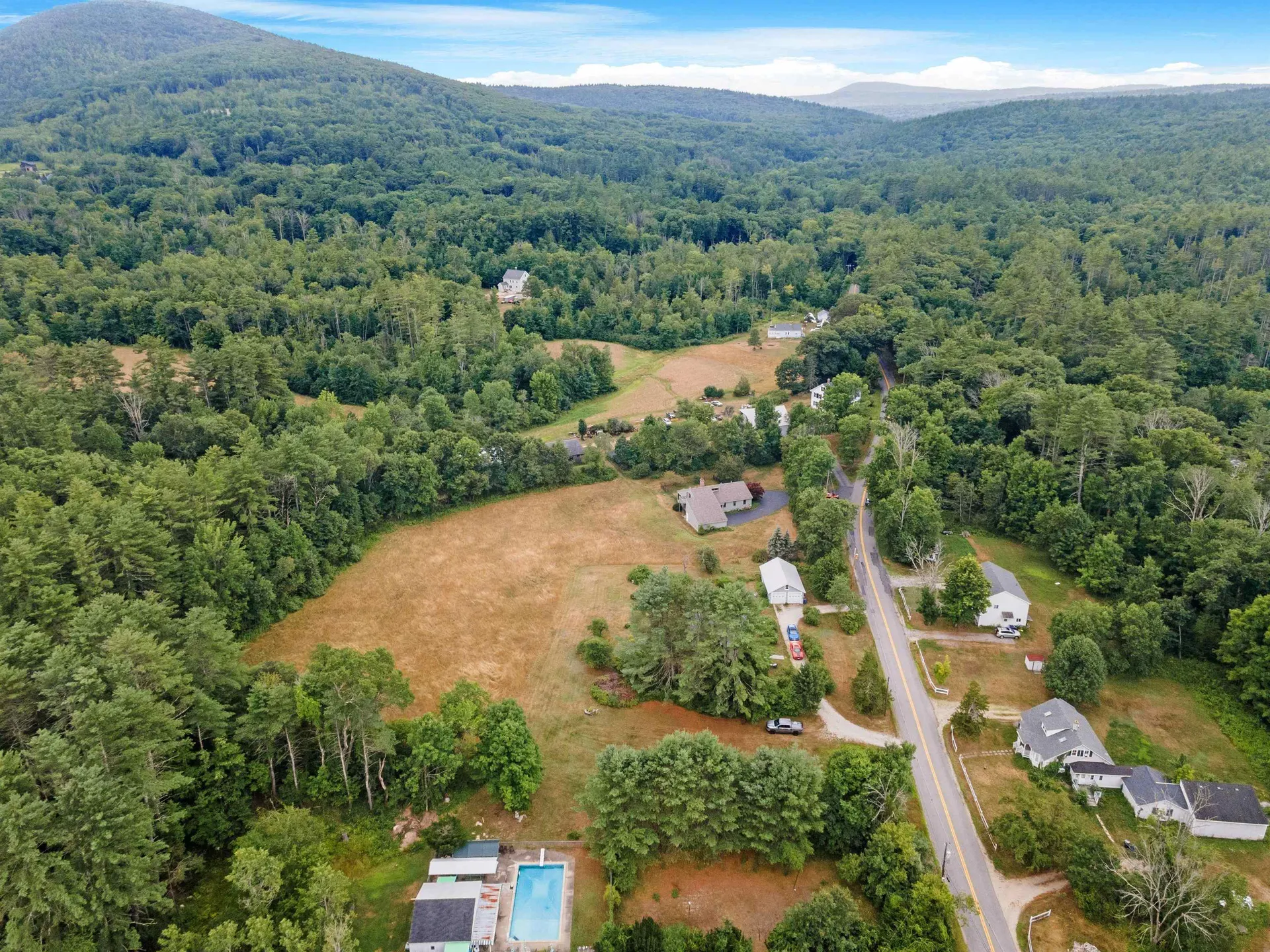 69 Bog Road Goffstown NH 03045