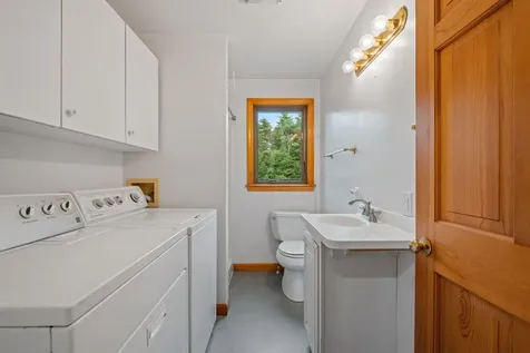 69 Bog Road Goffstown NH 03045
