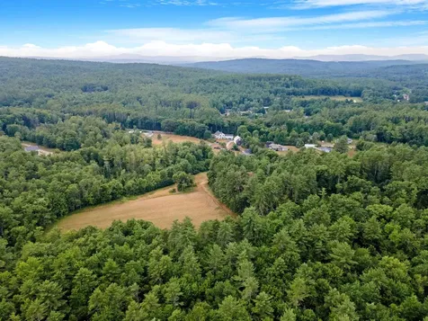 69 Bog Road Goffstown NH 03045