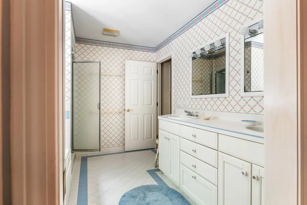 2 Highwood Way Grantham NH 03753