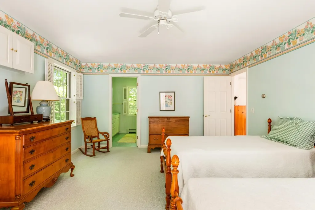 2 Highwood Way Grantham NH 03753