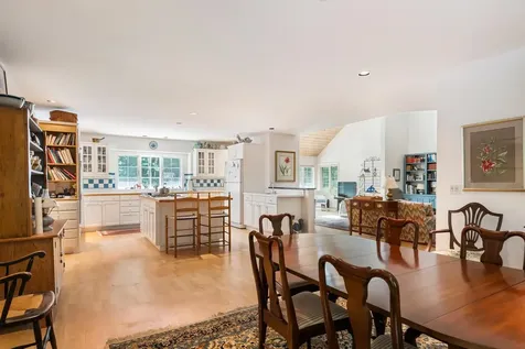 2 Highwood Way Grantham NH 03753