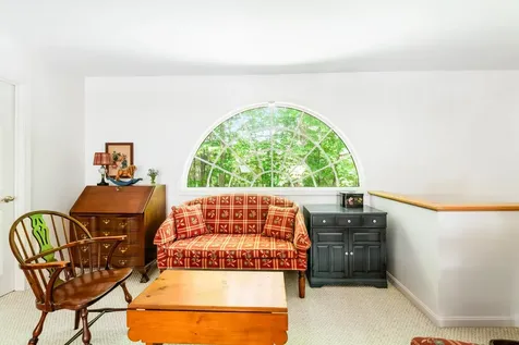 2 Highwood Way Grantham NH 03753