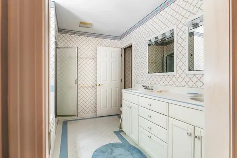 2 Highwood Way Grantham NH 03753