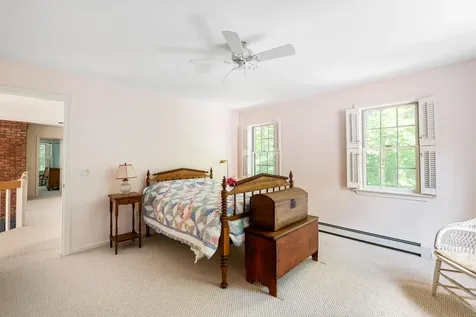 2 Highwood Way Grantham NH 03753