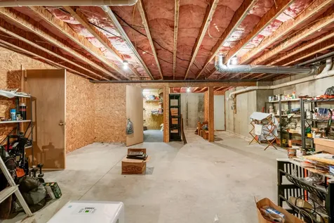 2 Highwood Way Grantham NH 03753