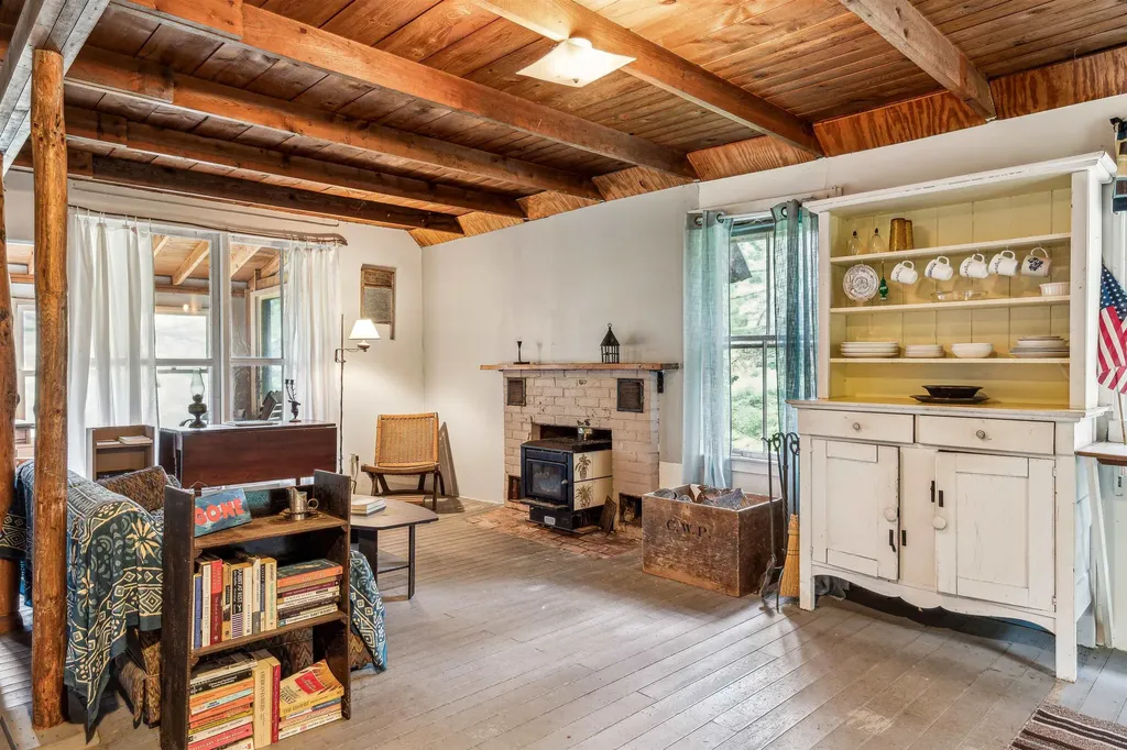 240 Spruce Drive Ryegate VT 05069