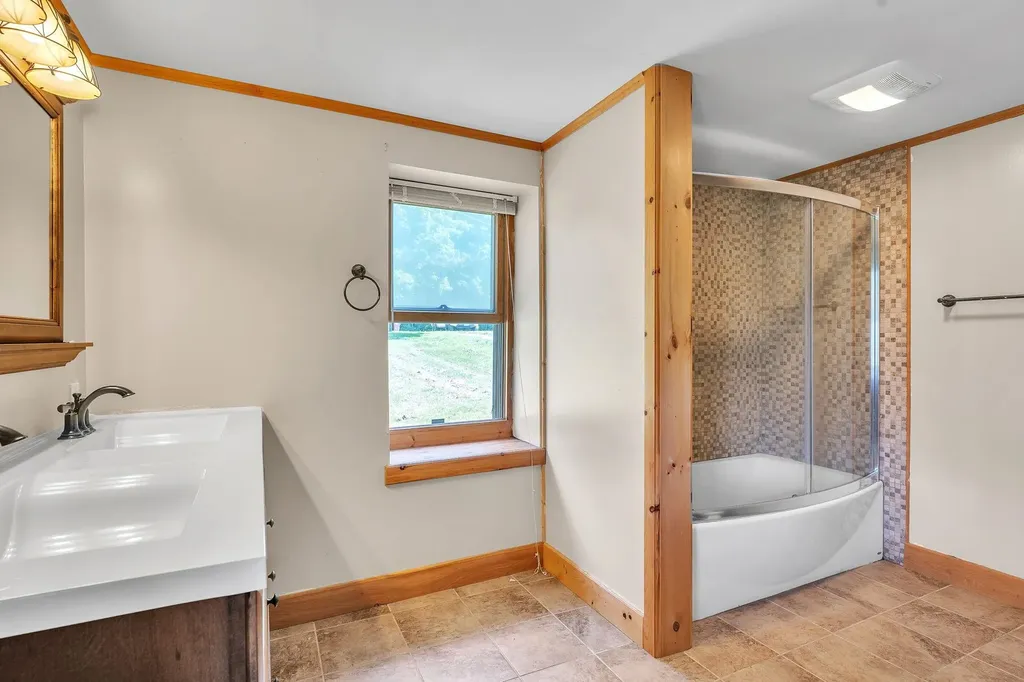 1542 Dumas Road Derby VT 05829