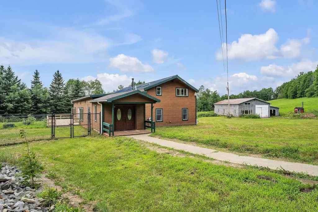 1542 Dumas Road Derby VT 05829