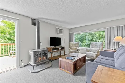 260 Mountainside Drive Stowe VT 05672