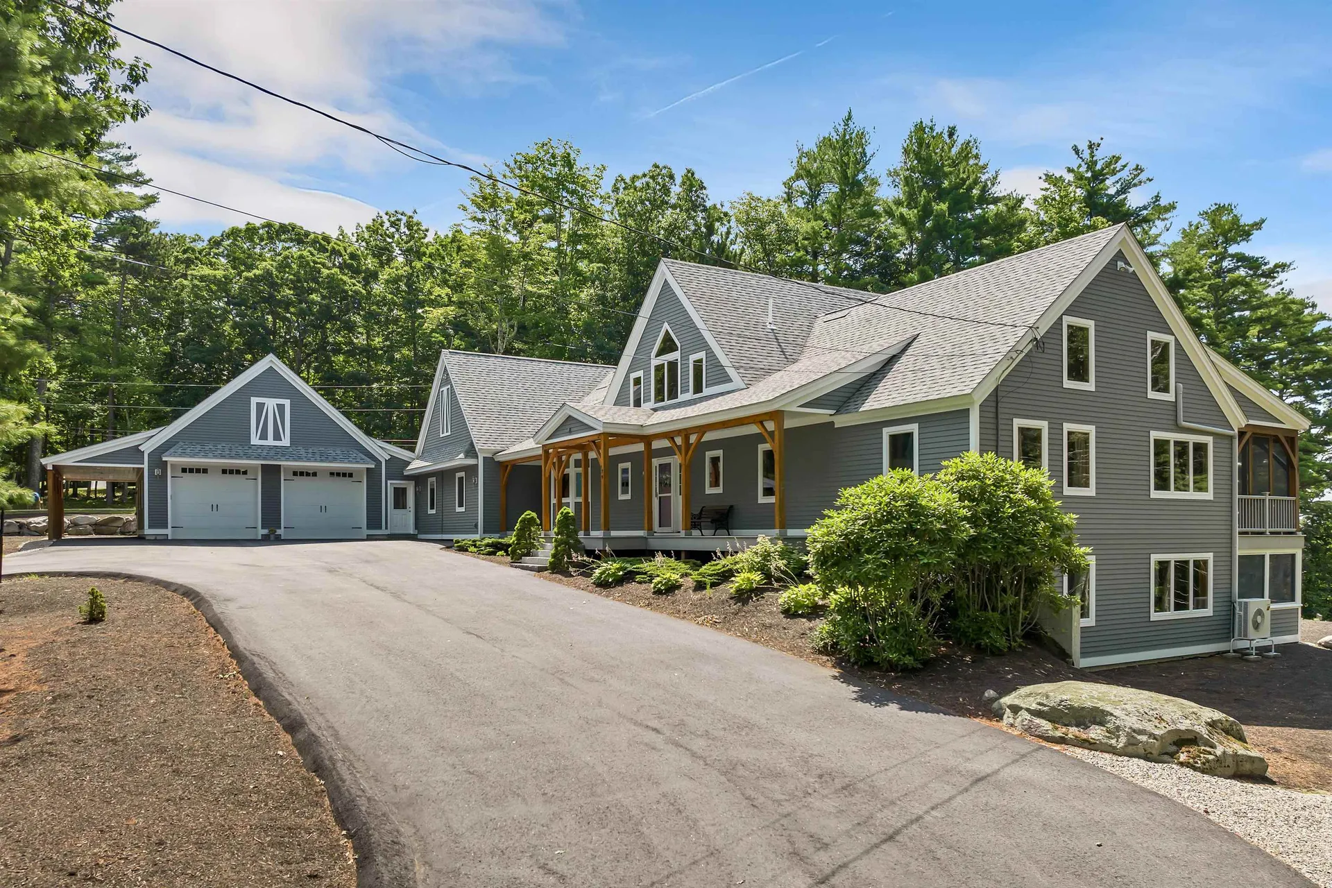 79 County Road Tuftonboro NH 03816