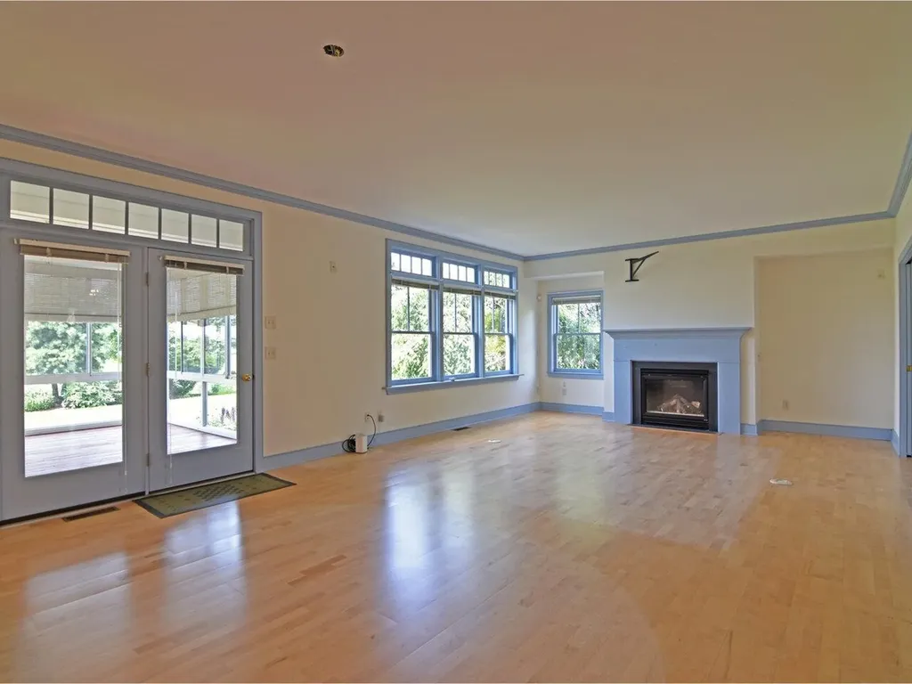 229 Fairway Drive South Burlington VT 05403