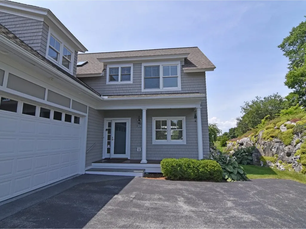 229 Fairway Drive South Burlington VT 05403