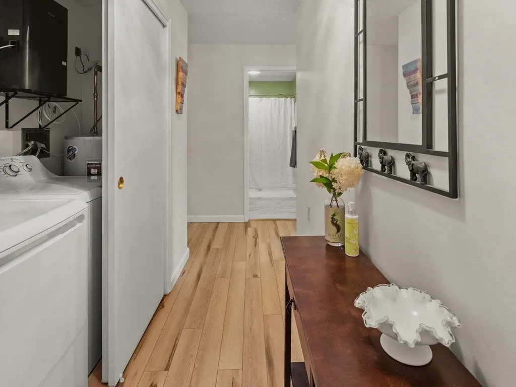 67 Hawthorne Circle South Burlington VT 05403