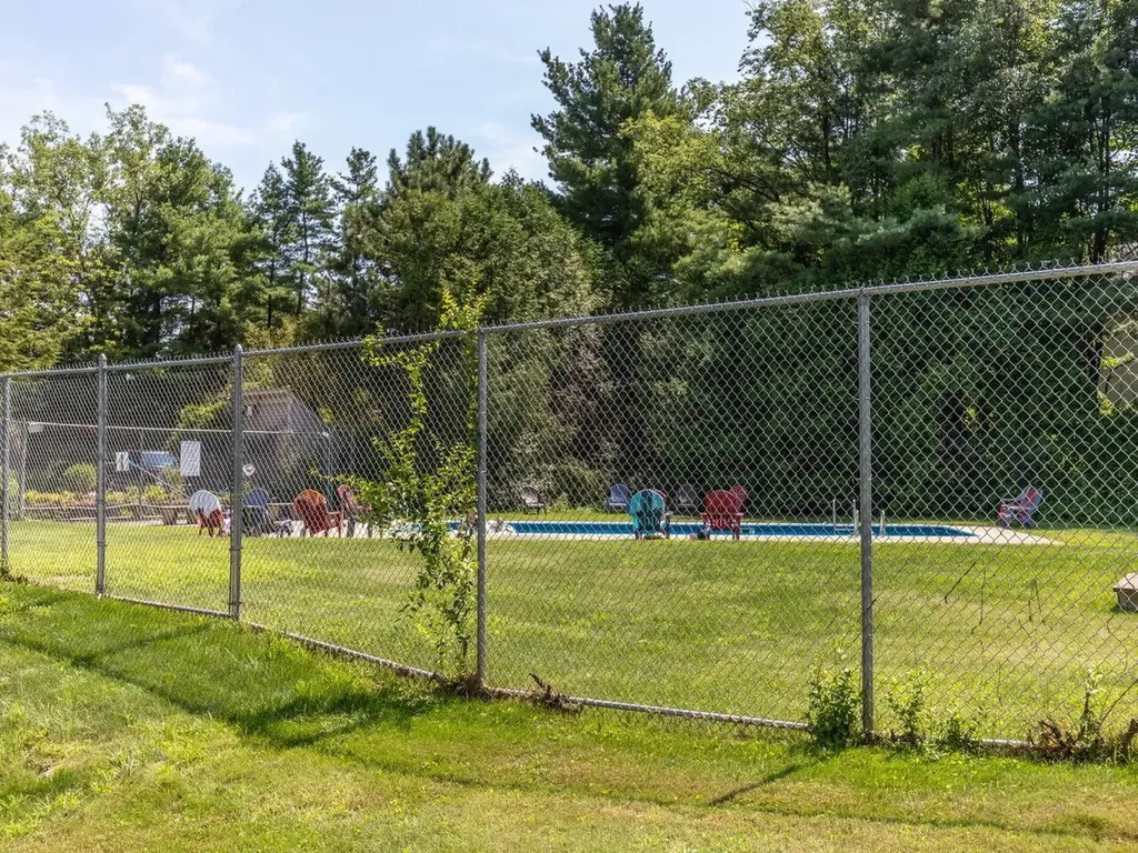 67 Hawthorne Circle South Burlington VT 05403