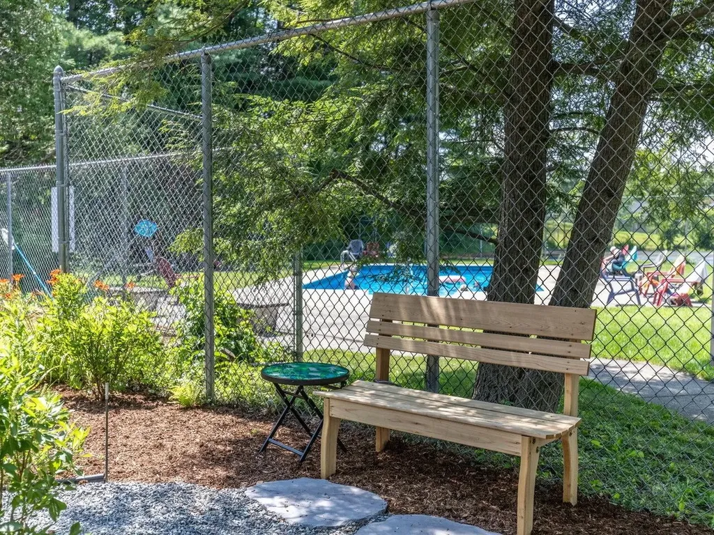 67 Hawthorne Circle South Burlington VT 05403