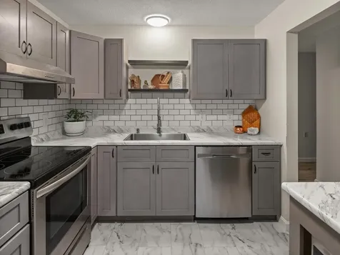 67 Hawthorne Circle South Burlington VT 05403