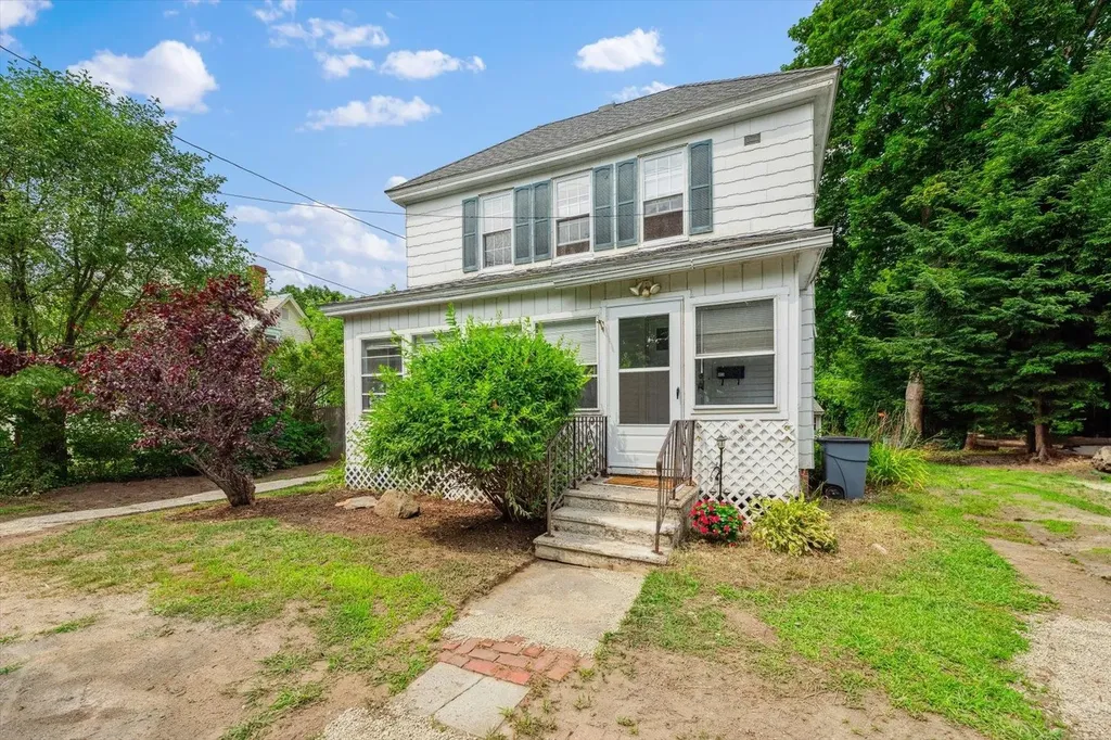 12 Gardner Street Keene NH 03431